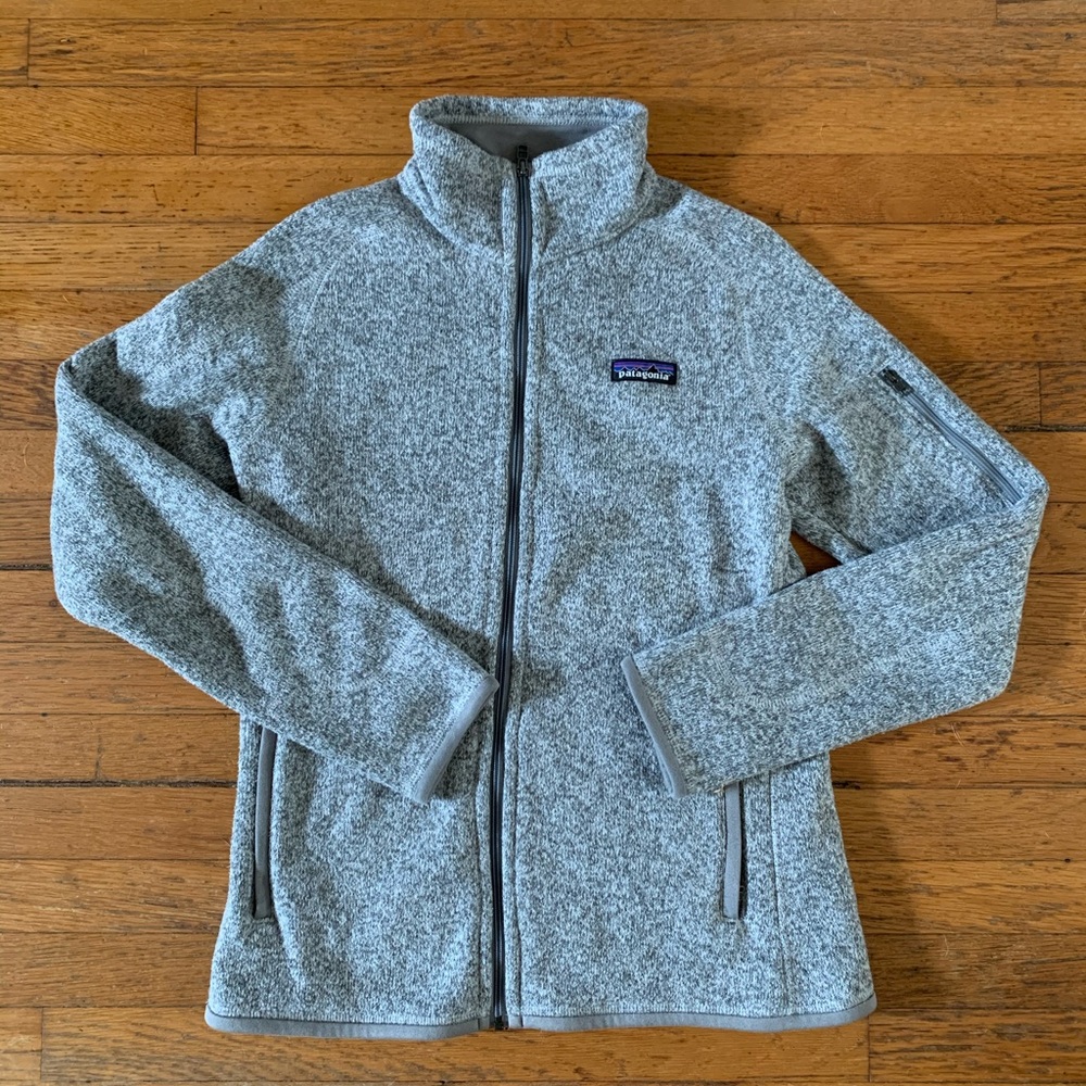 Patagonia zip up small/grey
